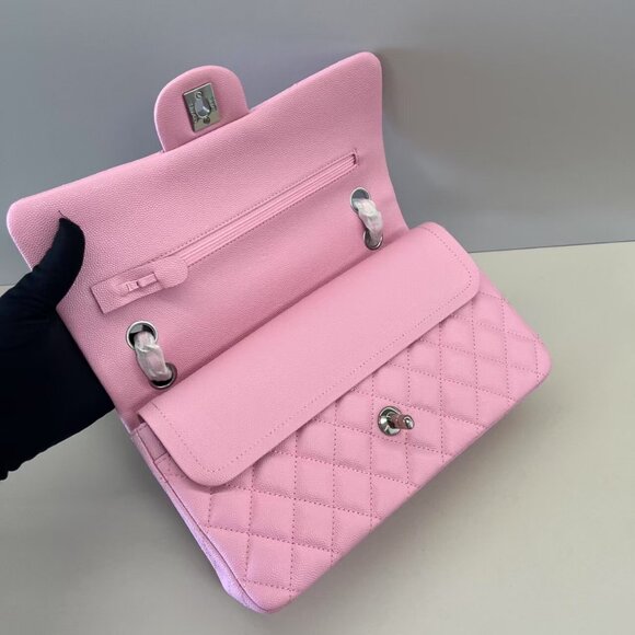 CHANEL Classic Flap Bag CF Bag Like New - Picture 8 of 9